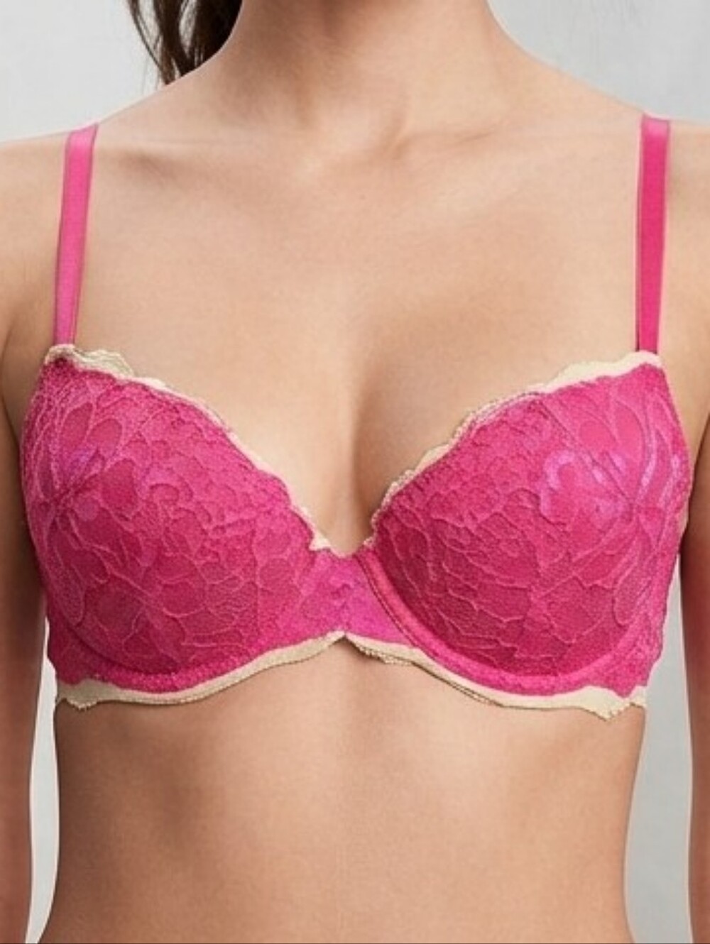 EUC Victoria’s Secret PINK 34B Hot Pink Lace Push Up Bra Fuchsia Padded Classic